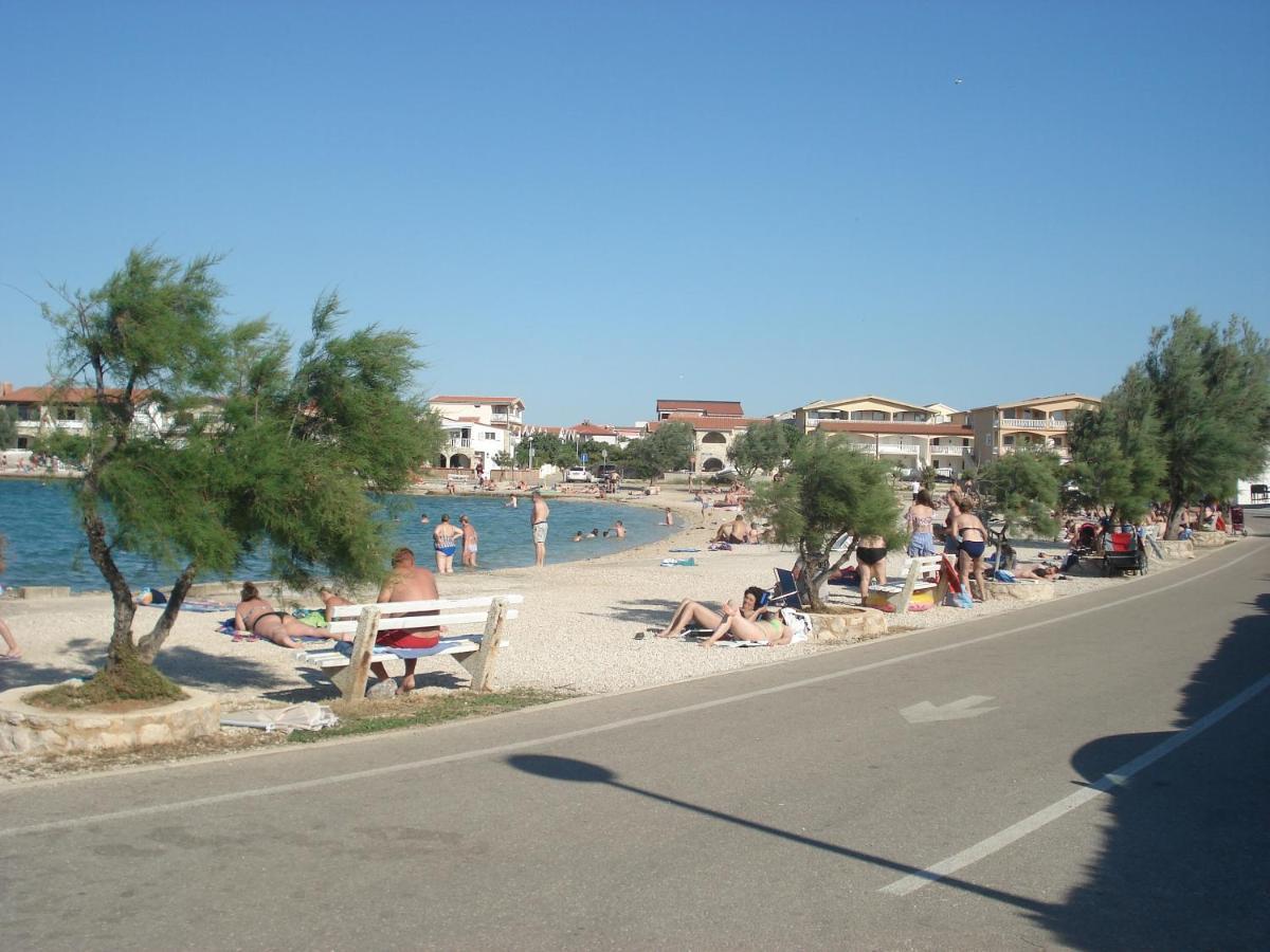 Apartments Oresic Vir Exterior foto